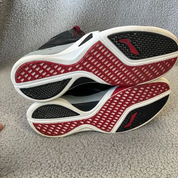 Li-Ning Basketball Shoes Mens  11 Black Red Athletic