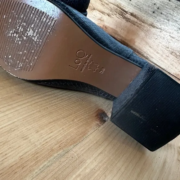 Like new - LOQ Leather Boots