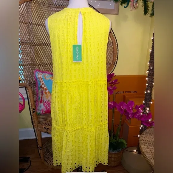 Lilly Pulitzer NWT Indira Swing Dress Lilly’s Lemon 🍋 Eyelet Size XL Gorgeous!