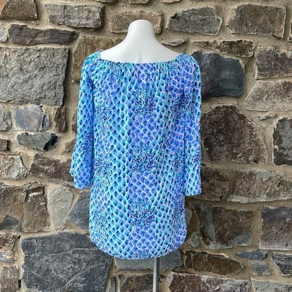 Lilly Pulitzer off shoulder Nevie Dress size XS