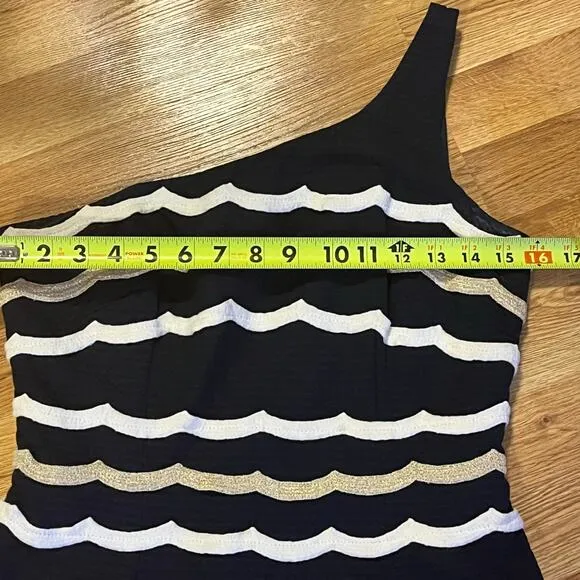 Lilly Pulitzer Tylar One Shoulder Scallop Wave Dress Size 4 Summer Chic preppy