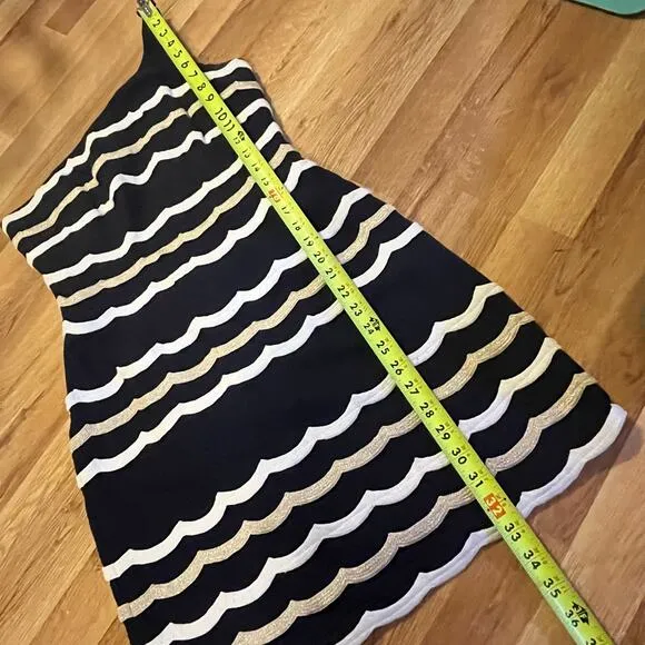 Lilly Pulitzer Tylar One Shoulder Scallop Wave Dress Size 4 Summer Chic preppy
