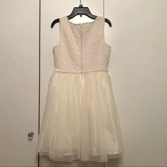 Lilt Formal Off-White Sleeveless A-Line Occasion Tulle Dress