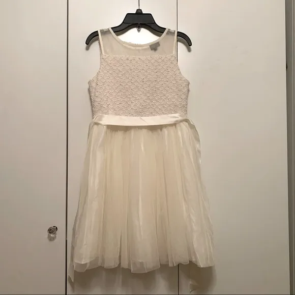 Lilt Formal Off-White Sleeveless A-Line Occasion Tulle Dress