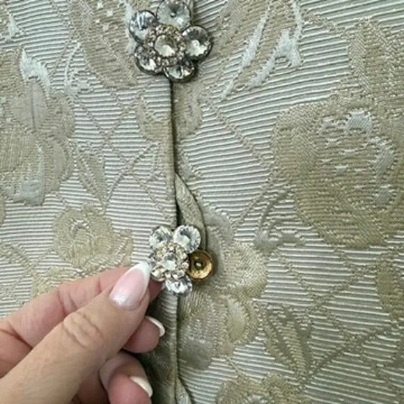 LILY &amp; TAYLOR Brocade Skirt Suit Gold Metallic Jacquard Crystal Detail Size 12