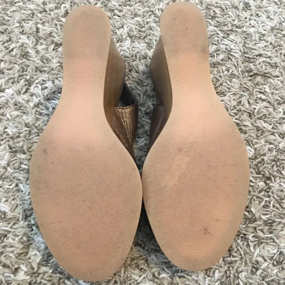 Linea Paolo Juanita Wedges