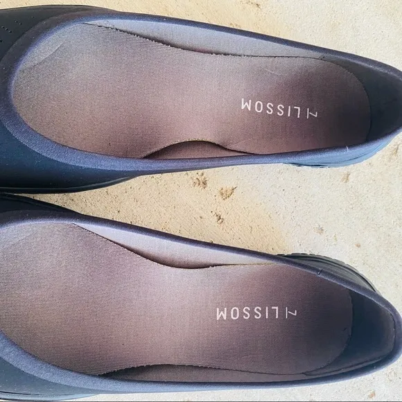 LISSOM | Flyte Black with Black Soles Slip-On Comfort Ballet Flats 7
