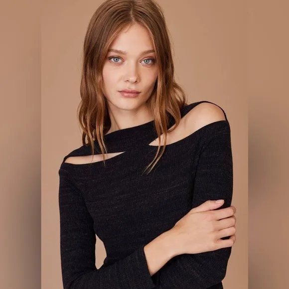 LNA Slub Knit Cutout Long Sleeve Sweater in Grey