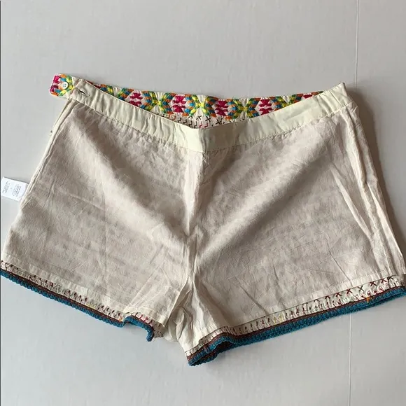 LOVE SAM Imari Yucatec Embroidered Summer Shorts Size Large