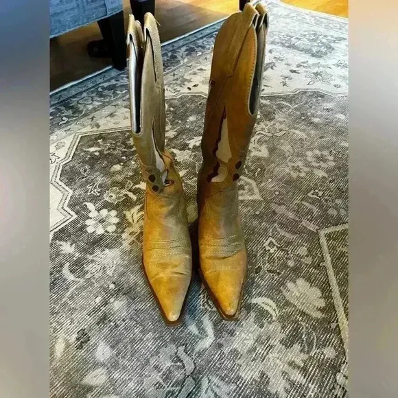 Lower East Side Brown Cowboy Boots