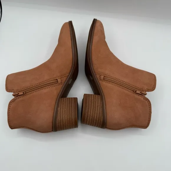Lucky Brand Chelsaey Bootie Size 7.5M
