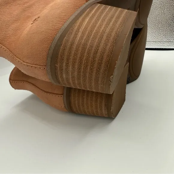 Lucky Brand Chelsaey Bootie Size 7.5M