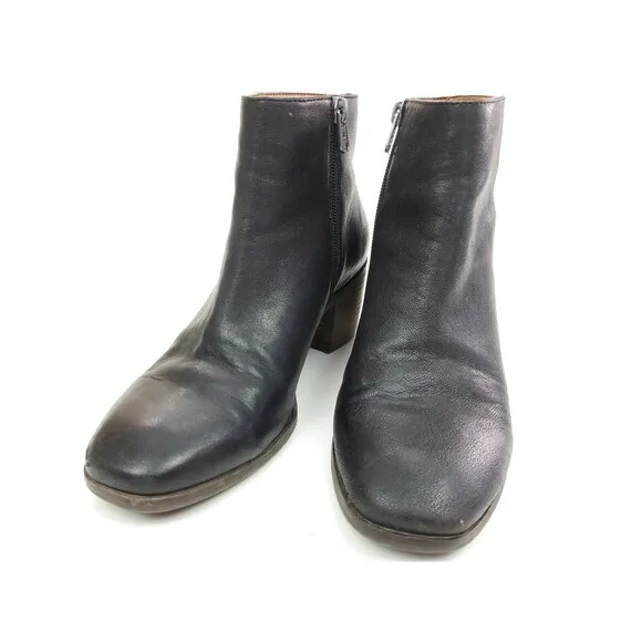 Lucky Brand LK Mazzee Black Leather Ankle Boots Size 6 M Side Zip Bootie