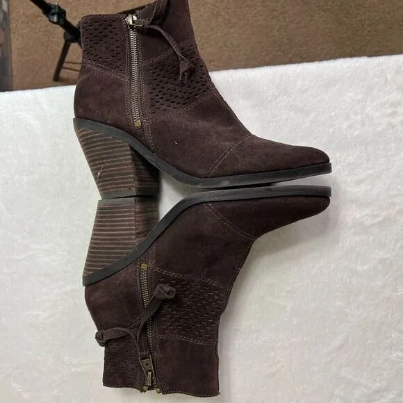 Lucky Brand Brown Ramses Ankle Booties Side Zip Perforated Boots 8 Women