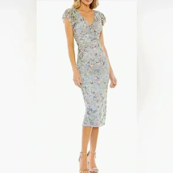 Mac Duggal 5722 - Flutter Sleeve Beaded Dress NWT