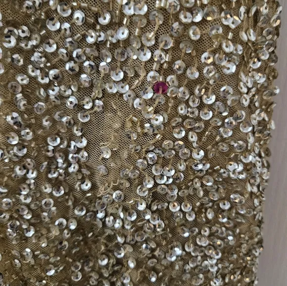 Mac Duggal 5931 Sequined Cape Sleeve Mini Dress in Gold SZ 8 NEW Flaw