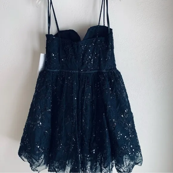MAC DUGGAL Black Sequined Bustier Dress Lace Bustier Tulle Mini Dress - size 10