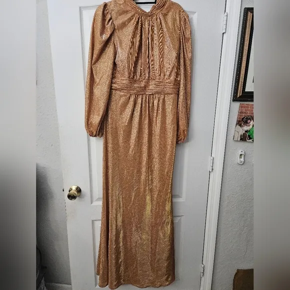 Mac Duggal Draped Glitter Fabric High Neck Puff Sleeve Trumpet Gown SZ 12 NWT