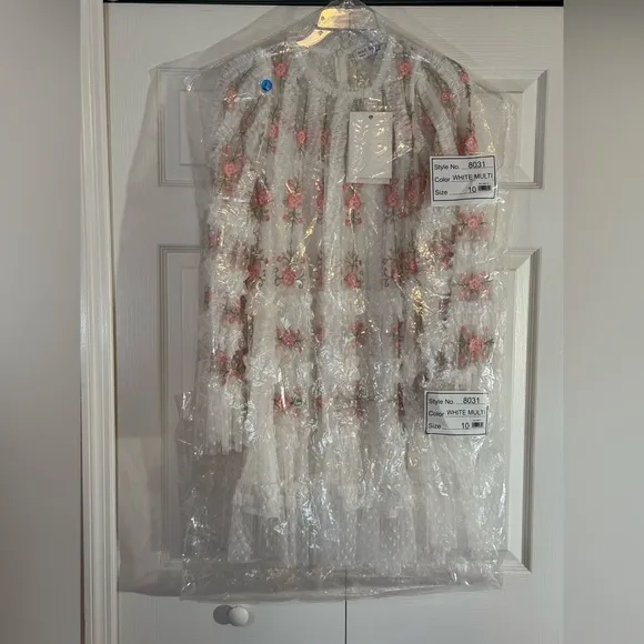 Mac Duggal Embroidered Long Flair Sleeve Mesh A-line Dress NWT