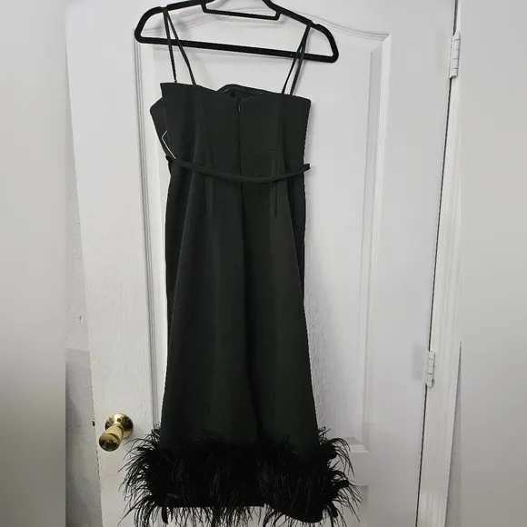 Mac Duggal Feather-Trim Strapless Midi-Dress Black Sz 8 11629