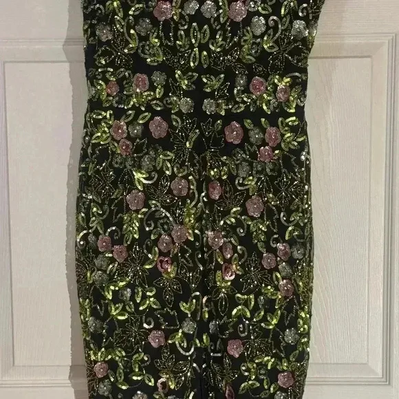 Mac Duggal Floral Embellished Flutter Cap Sleeve Dress NWT