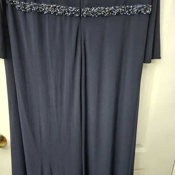 Mac Duggal Midnight Blue Beaded Belt Jersey Faux Wrap Long Sleeve Gown SZ 22W