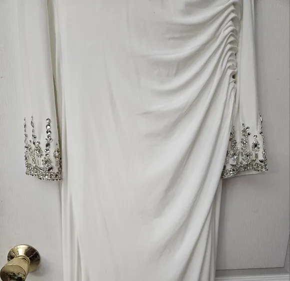 Mac Duggal Off the shoulder jersey gown with jewel-accented cuffs White  10 NWT