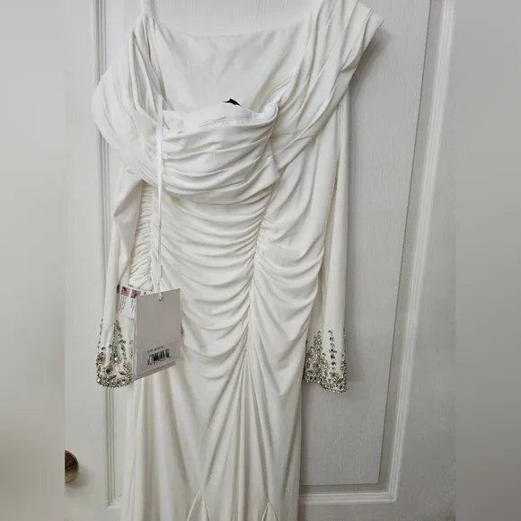 Mac Duggal Off the shoulder jersey gown with jewel-accented cuffs White  10 NWT