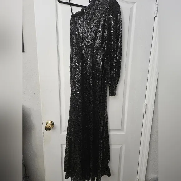 Mac Duggal Sequin Asymmetrical One Long Bishop Sleeve Sheath Gown 26717 SZ 0 NWT