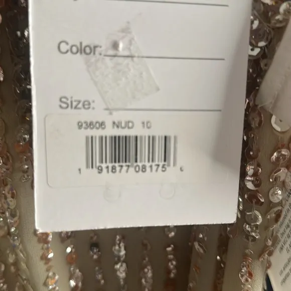 Mac Duggal Sequined Sleeveless V Neck MIDI Sheath Dress NWT Style 93606