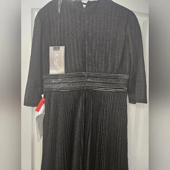 Mac Duggal Shimmering 3/4 Sleeve A-Line Midi Dress SZ 10 NEW 30570