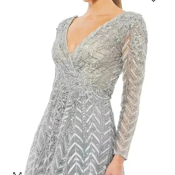 Mac Duggal Women's Embellished Illusion Long Sleeve Wrap Over A Line NWT