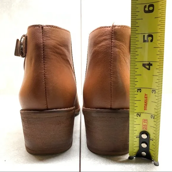 Madewell B8034 Dakota Cutoff cognac ankle boots size 8