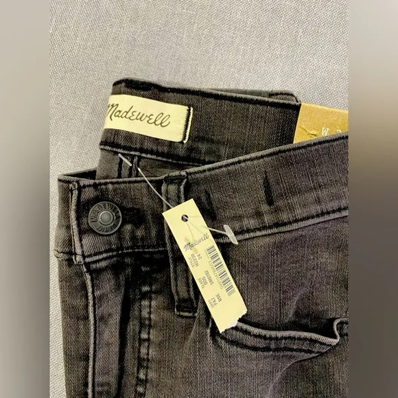 Madewell Skinny Jeans Size 24 NWT High Rise Distressed Black Denim