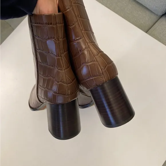 Madewell || The Mira Side-Seam Ankle Boots Croc Embossed Leather Brown 8
