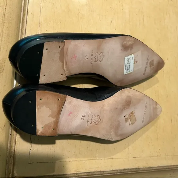 Manola Blahnik black leather women’s flats size 38 eu style# 17599046