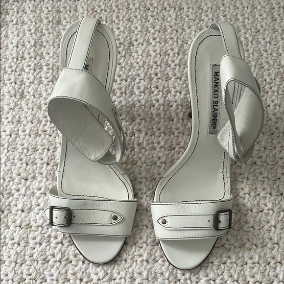Manolo Blahnik White Heels with Sleek Design