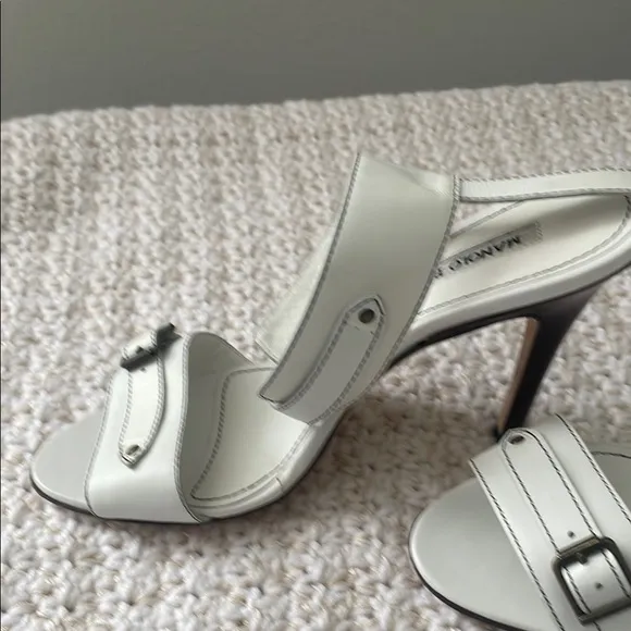 Manolo Blahnik White Heels with Sleek Design
