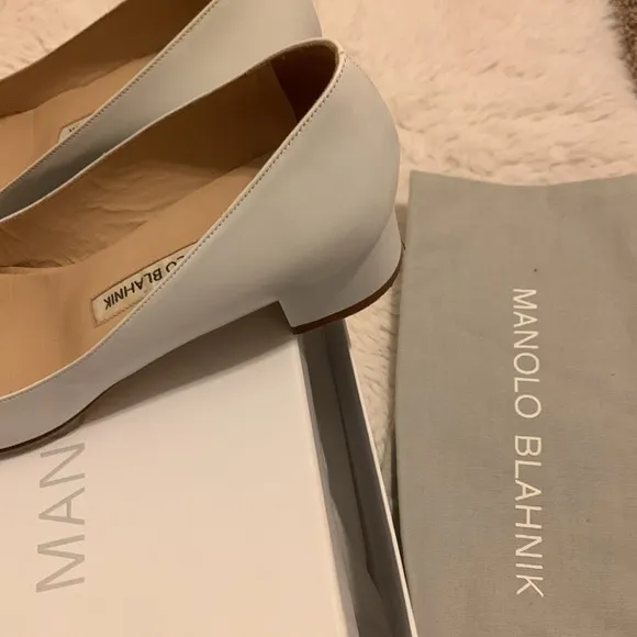 Manolo Blahnik Women's White Leather Block Heel 37.5