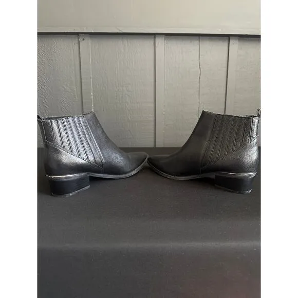 MARC FISHER Missir Black Leather Chelsea Boots Block Heel Pointed Toe Size 6