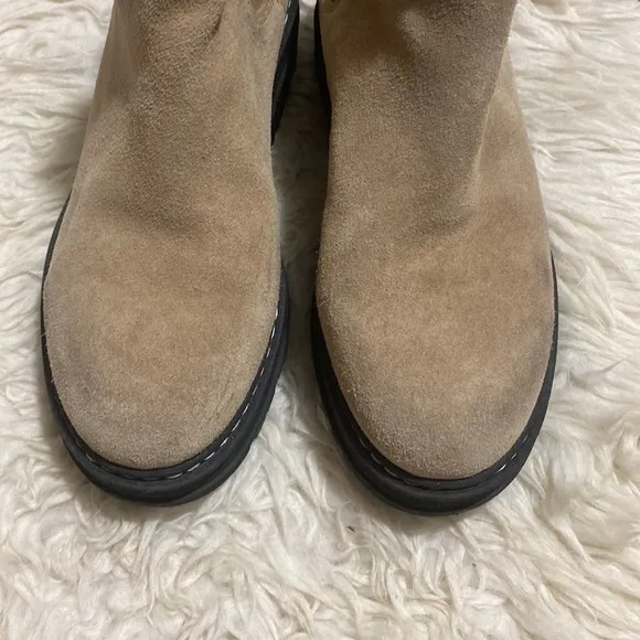 Marc Fisher Shoes Marc Fisher Pirro Chelsea Tan Boots‎ Lugsole Women’s Size 7.5