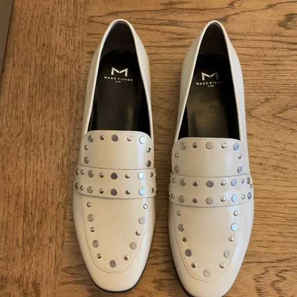 MARC FISHER WHITE STUDDED FLATS.  NEW