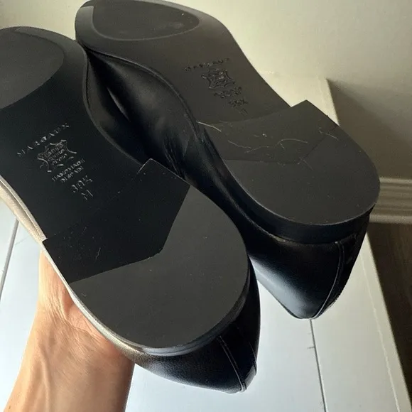 Margaux New York the Pointe Black leather pointed toe ballet flats