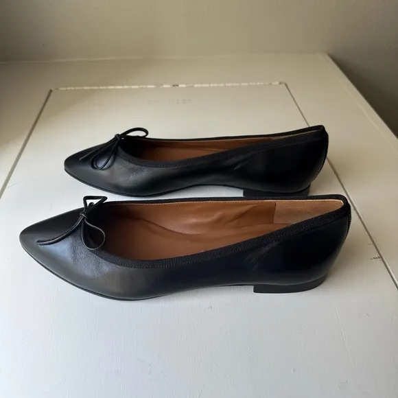 Margaux New York the Pointe Black leather pointed toe ballet flats