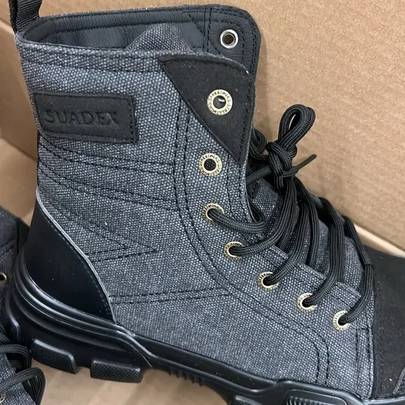 Men's Anti-Smash and Puncture-Resistant High-top Steel Toe Shoes