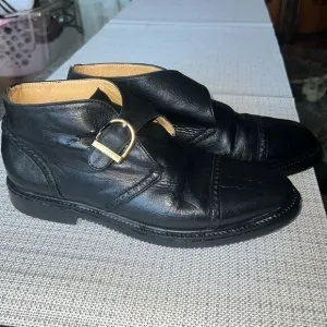 Men’s Bally ,gold buckle ,ankle boots size 7, men’s boots, soft leather