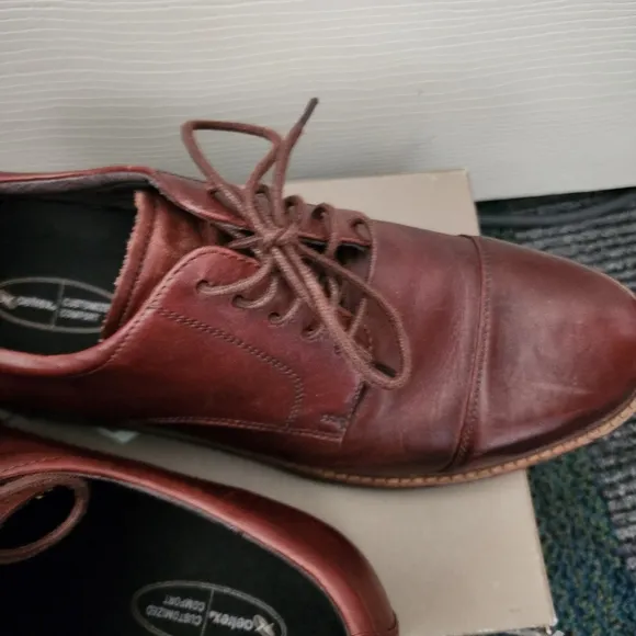 Men's Brown Leather Dress Shoes