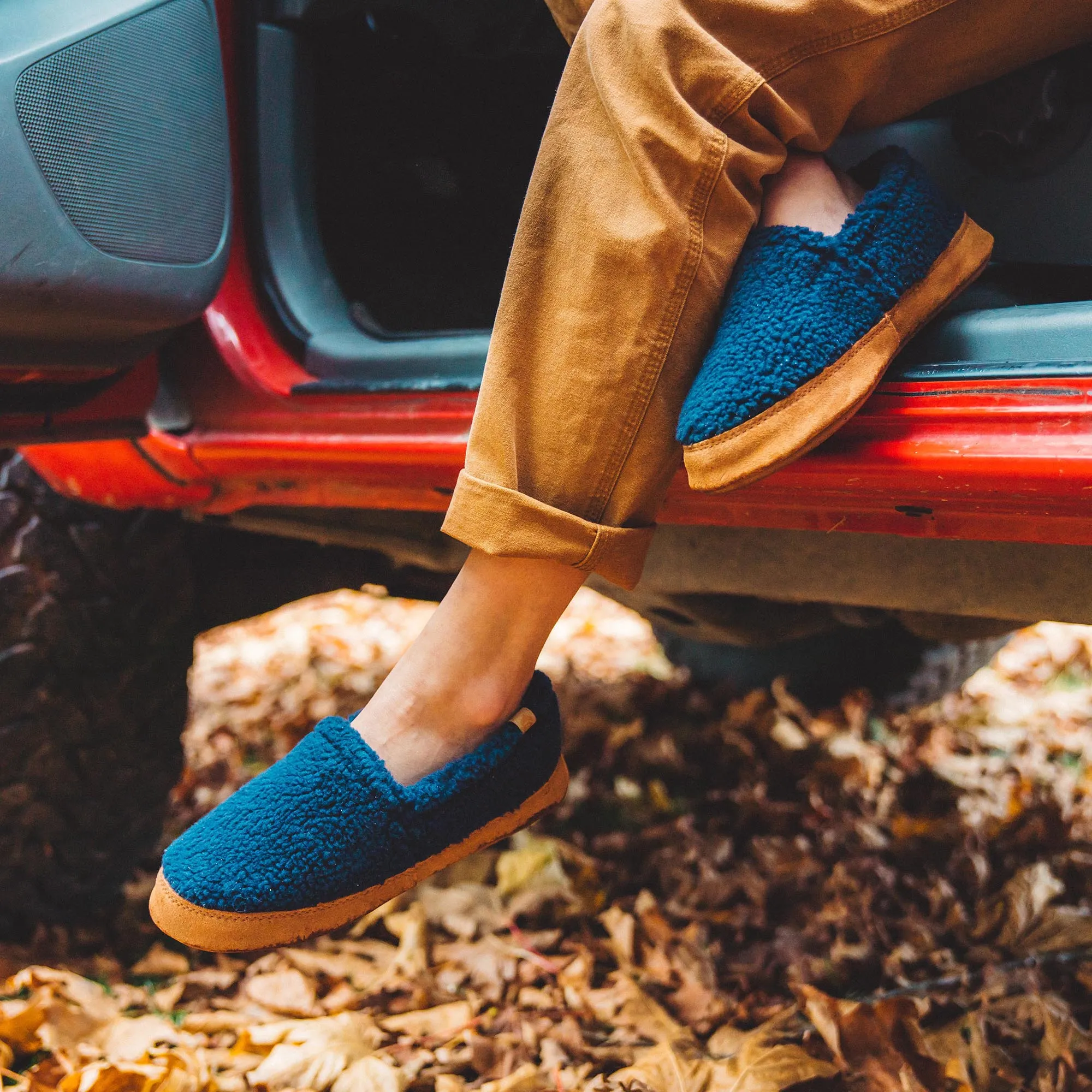 Men's Classic Moccasin Slipper