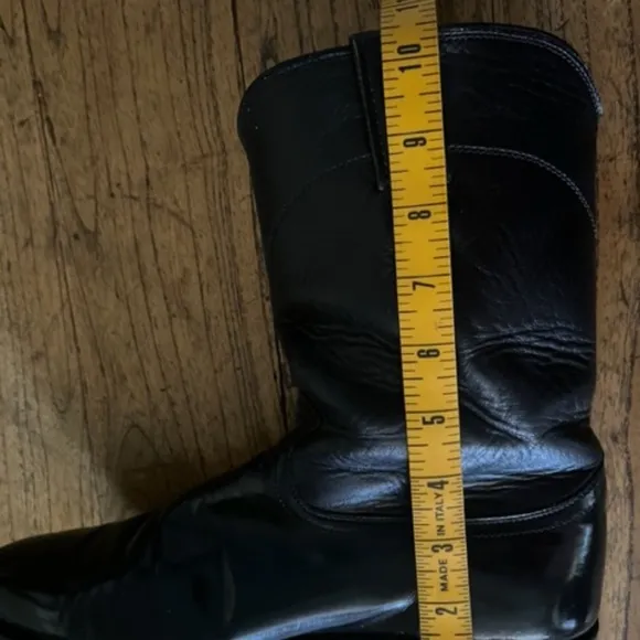 Men's Justin Black Leather Roper Boots, Style 3133 - Size 8 1/2 D