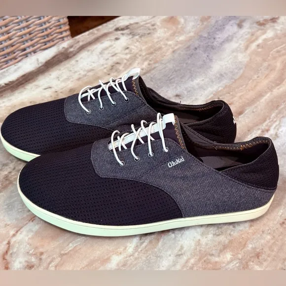 Men’s OluKai Nohea Moku no tie boat shoes- Size 11.5